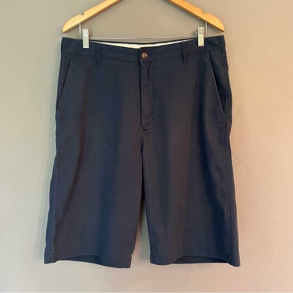 VOLCOM Y2K Vintage Blue Bermuda Chino Board Shorts Embroidered Logo Size 33